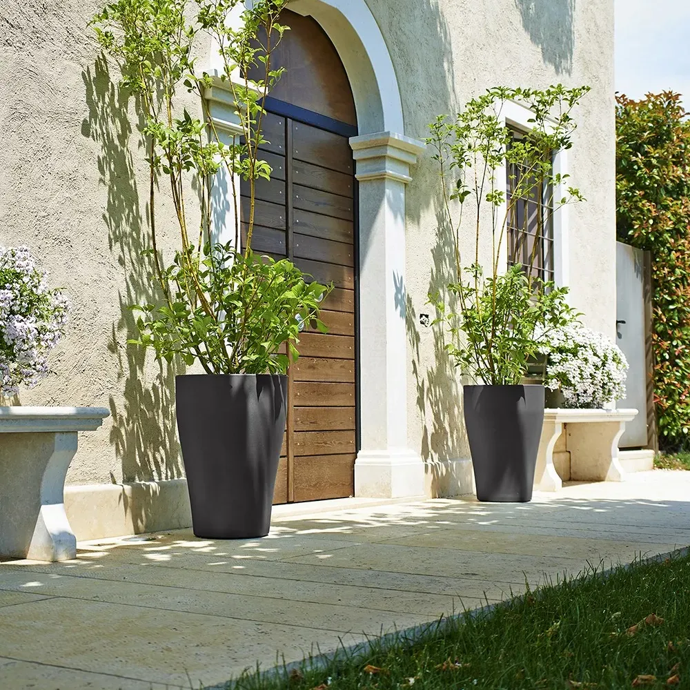Hoher Pflanzentopf TULUM Pearl-Schwarz